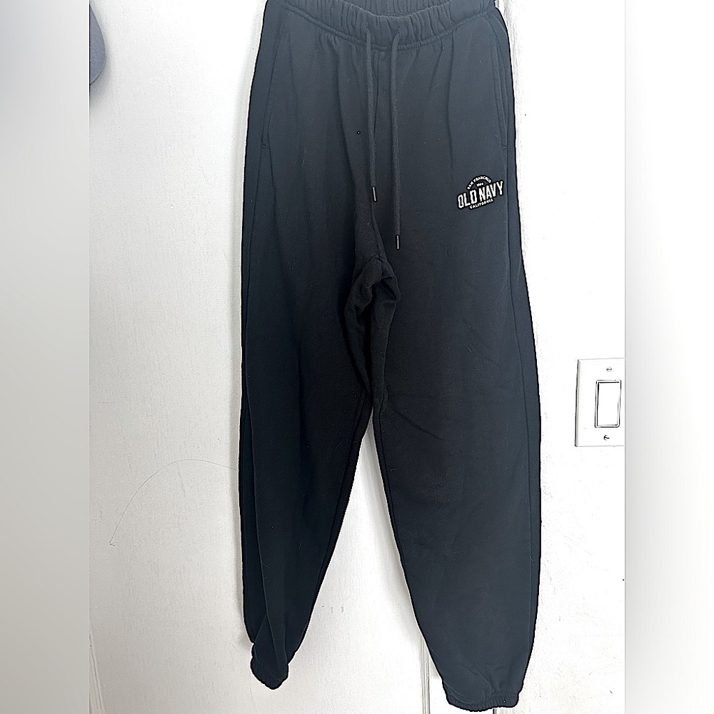Old navy sweatpants